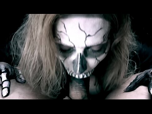 ❤️ Demon girl imeb kulli oma musta suuga ja neelab sperma. ☑  Seks at et.hentaiser.ru ️❤